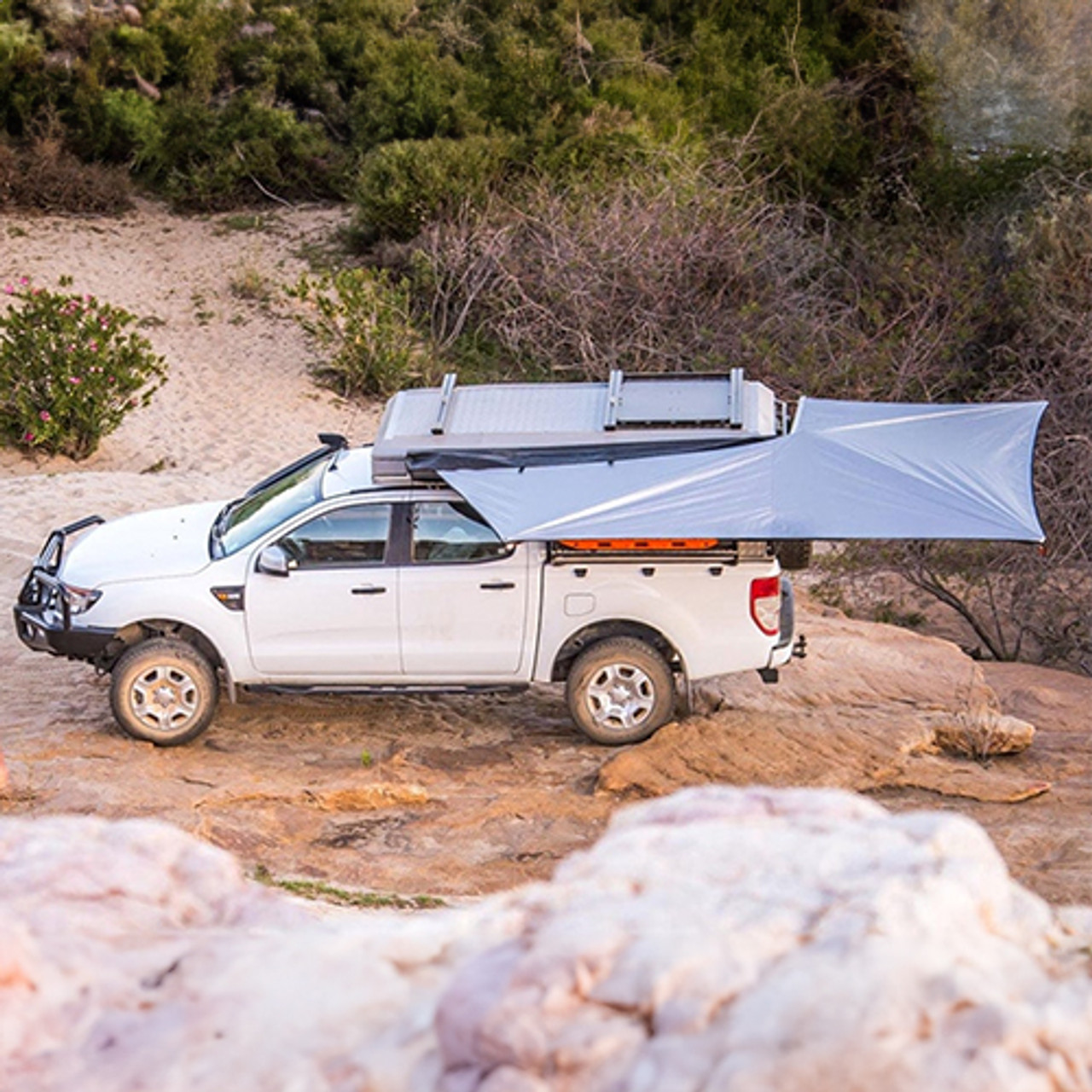 Alu-Cab 270 Degree Shadow Awning LHS