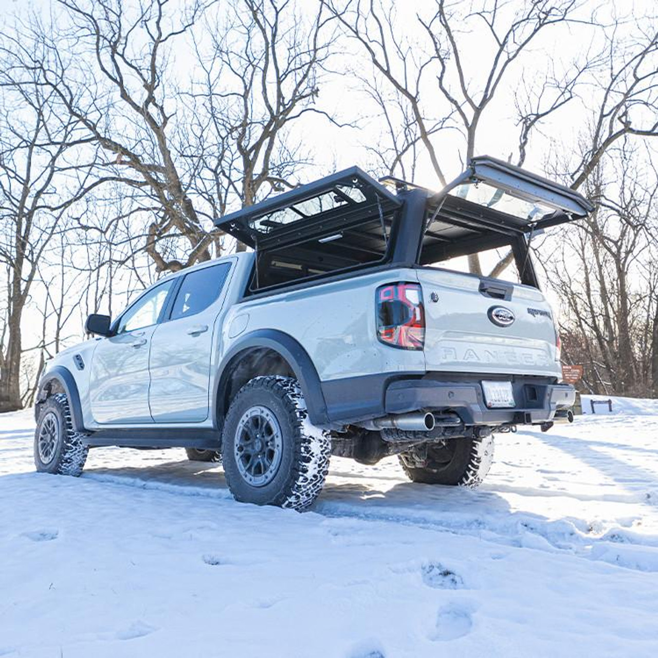 Ford Ranger (2024) - Contour Canopy w/ Side Windows