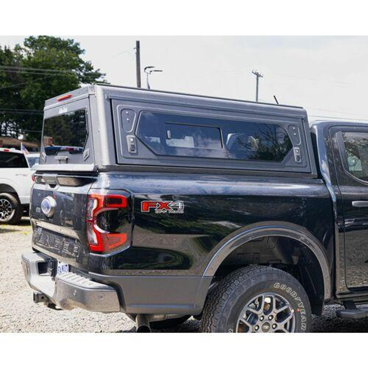 Ford Ranger (2024) - Contour Canopy w/ Side Windows