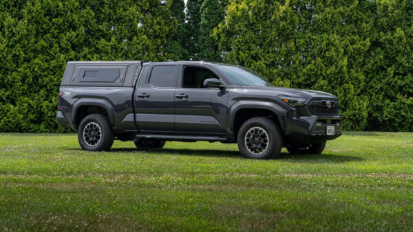 Alu-Cab Contour Canopy - Toyota Tacoma 6' (2024–2025)