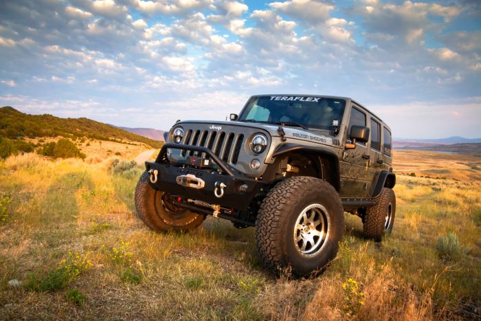3” Trail Select Performance Kit W/ Falcon 3.3 Shocks for JK Wrangler (2007-2018) 3” Trail Select Performance Kit W/ Falcon 3.3 Shocks for JK Wrangler (2007-2018)