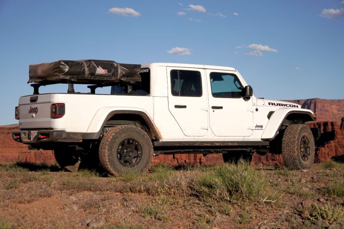 2.5” Trail Select Sport Kit W/ Falcon 1.1 Shocks for Jeep JT Gladiator (2020-2026) 2.5” Trail Select Sport Kit W/ Falcon 1.1 Shocks for Jeep JT Gladiator (2020-2026)